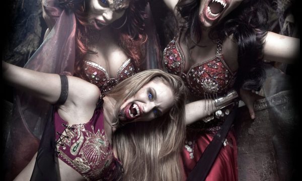 2010 Bloodlust Vampir Trio